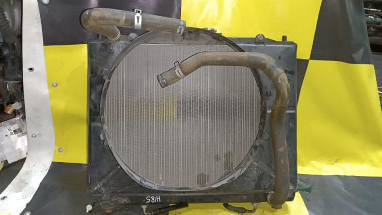 Радиатор основной Мицубиси Паджеро в Ульяновске 105204