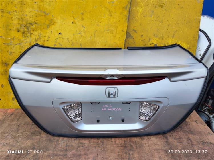 Крышка багажника Хонда Инспаер в Ульяновске 652201